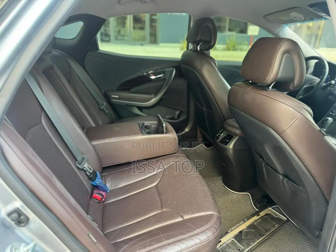 Hyundai Grandeur 2016 Gris