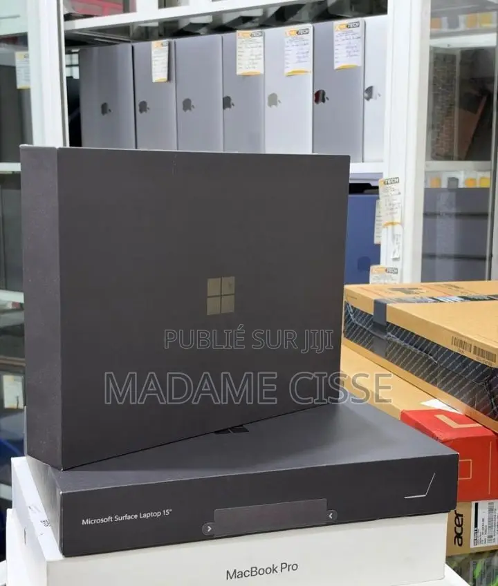 Nouveau Microsoft Surface Laptop 8 16GB Qualcomm Snapdragon X Elite SSD