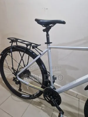 Moto 2024 Bleu
