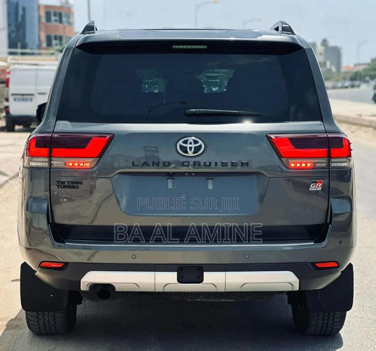 Nouveau Toyota Land Cruiser Prado 2026 Gris