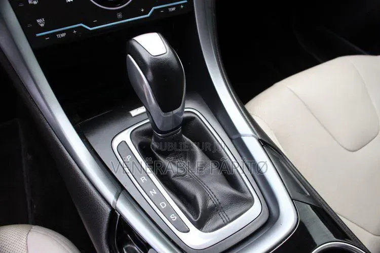 Ford Fusion 2015 Blanc