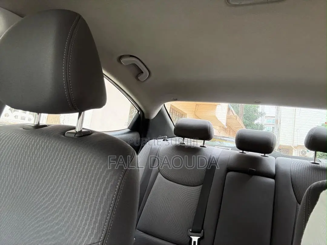 Hyundai Elantra 2015 Gris