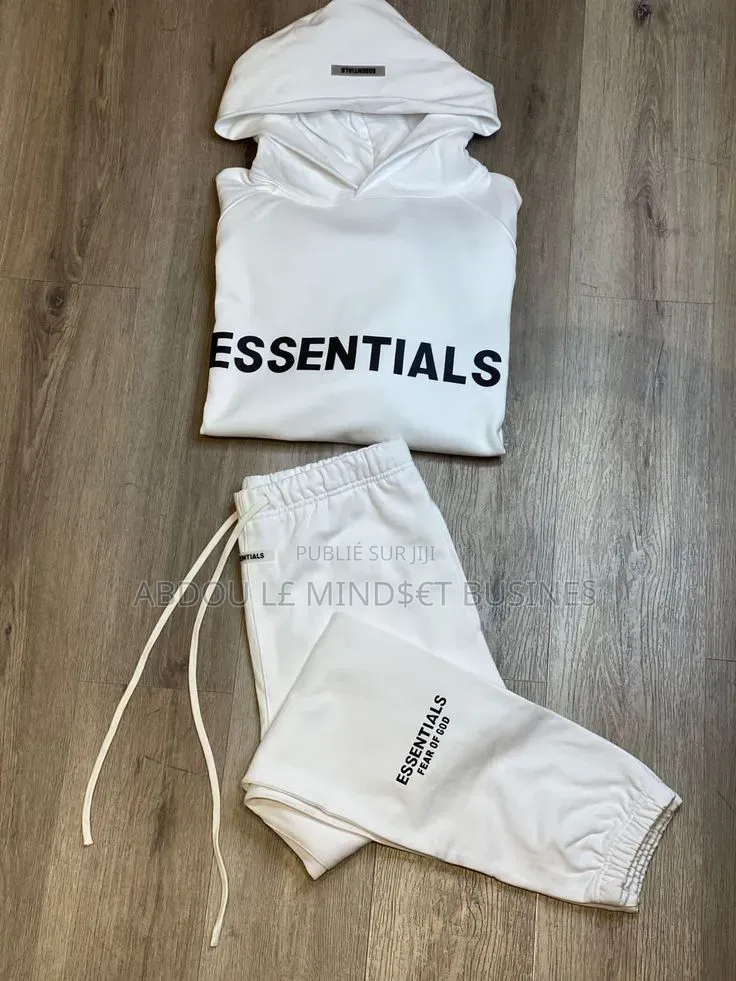 Ensemble Essentiel Pantalon Capuchon Disponible