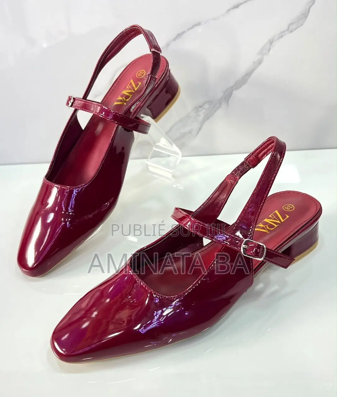 Vente De Chaussures Très Chic Pour Femme