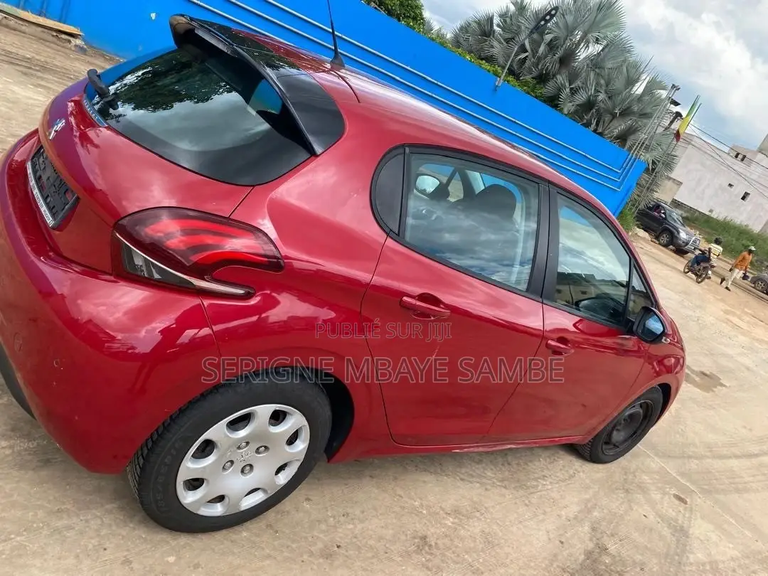Peugeot 208 2017 Rouge