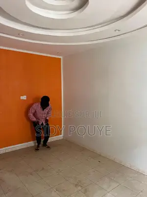 3chbre Maison dans Maison 2, Rufisque à Vendre