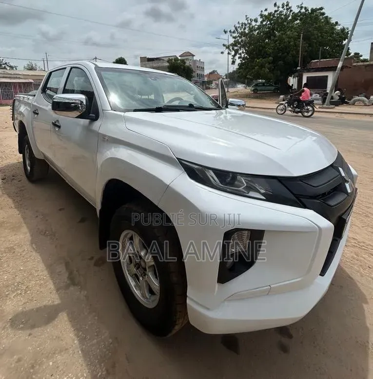 Mitsubishi L200 2020 Blanc