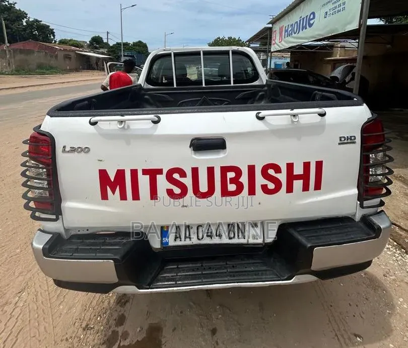 Mitsubishi L200 2020 Blanc