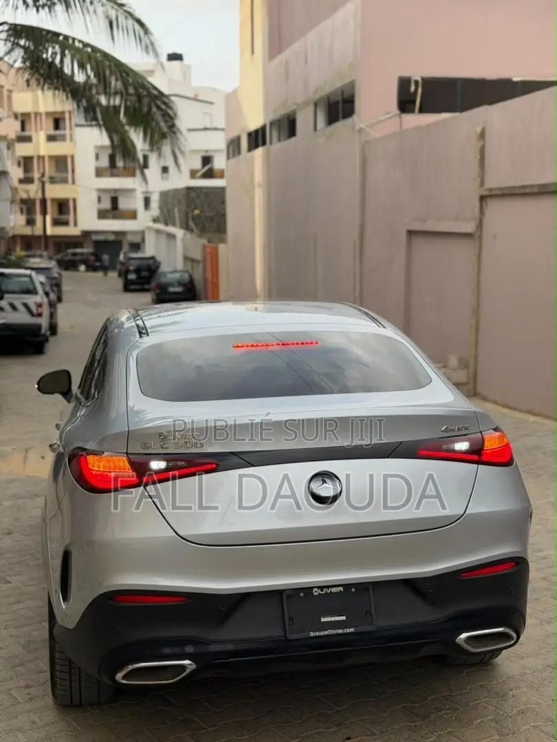 Mercedes-Benz GLC-Class 2024 Gris