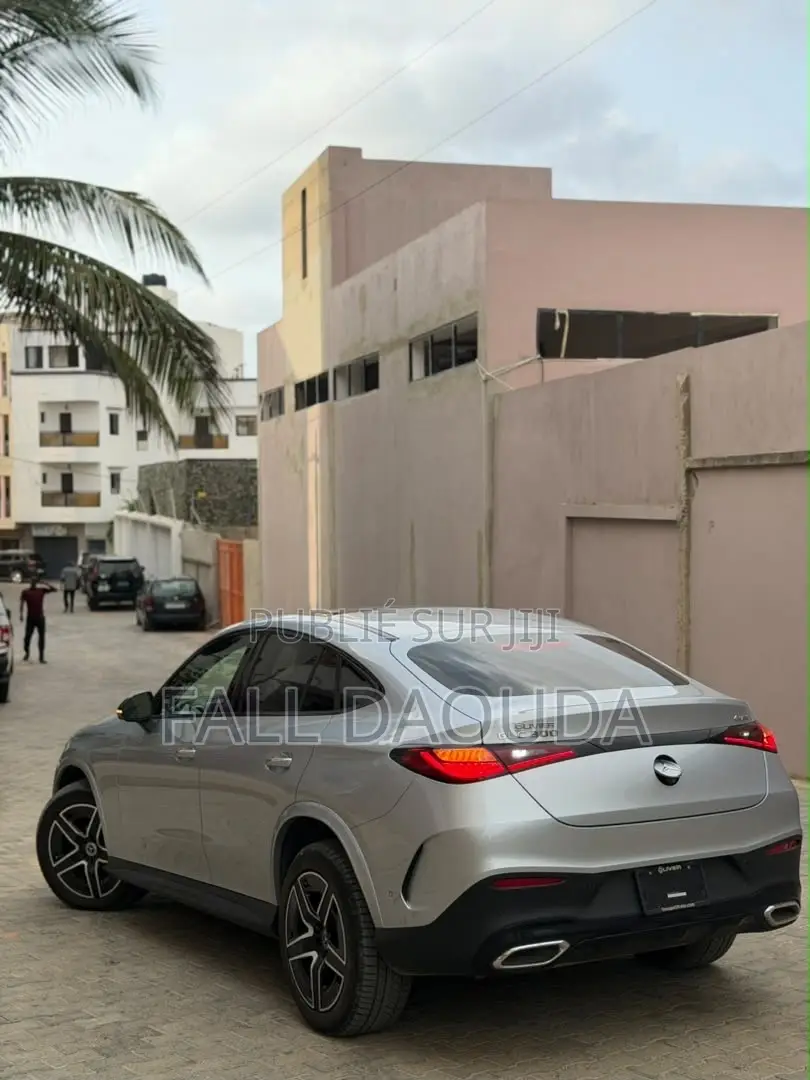 Mercedes-Benz GLC-Class 2024 Gris