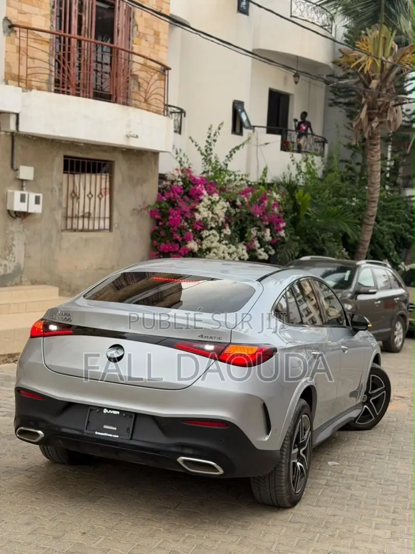 Mercedes-Benz GLC-Class 2024 Gris