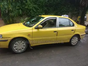 Voiture 2024 Jaune