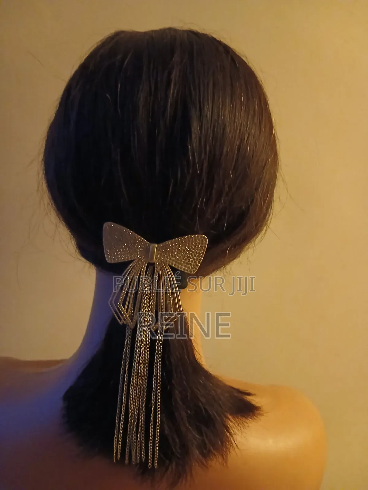 Barrette Nœud Cascades De Strass / Chaînes