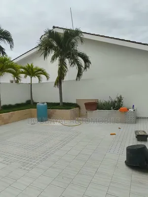 7chbre Villa dans Villa A Louer, Mermoz Sacré-Cœur à Louer