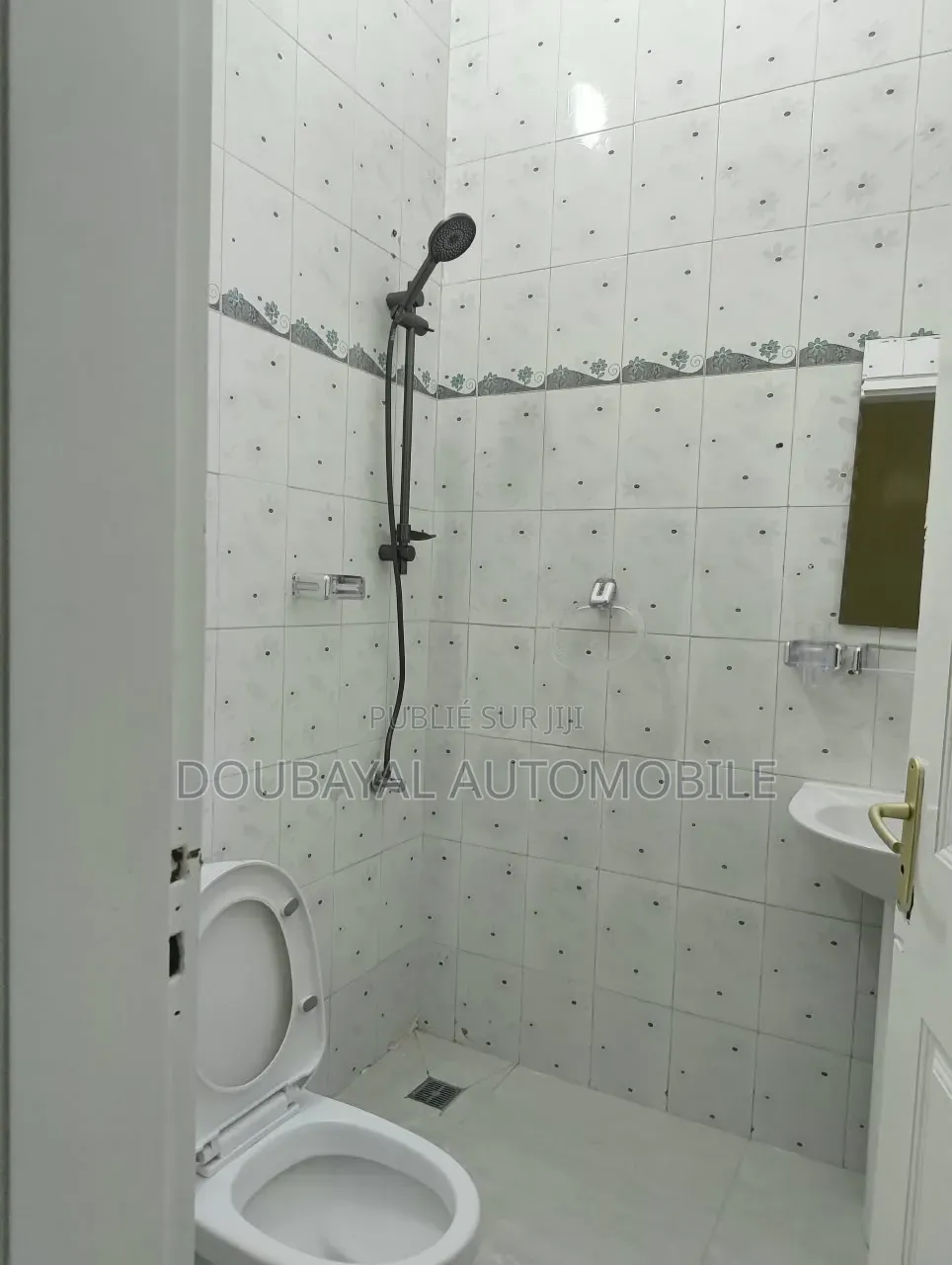 7chbre Villa dans Villa A Louer, Mermoz Sacré-Cœur à Louer