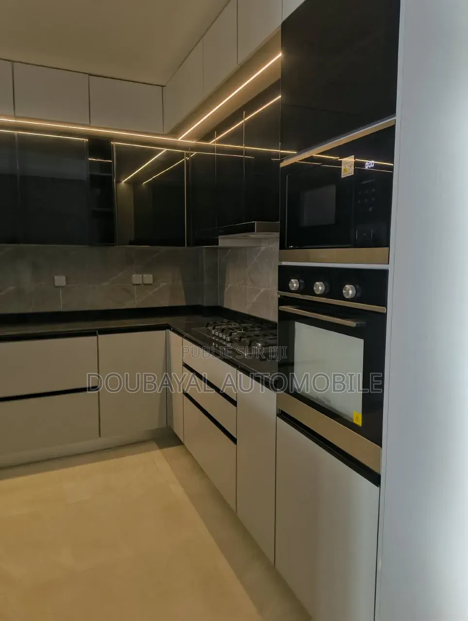 7chbre Villa dans Villa A Louer, Mermoz Sacré-Cœur à Louer