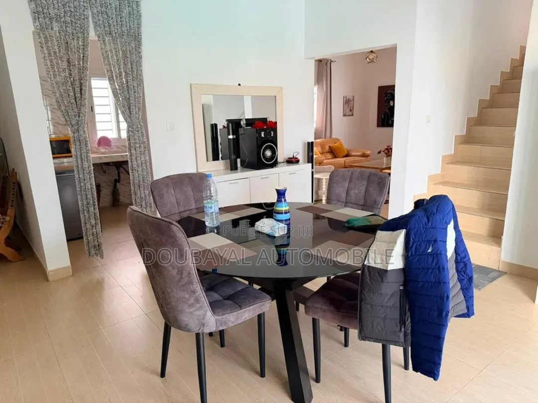 3chbre Villa dans Villa A Vendre Saly, Thiès Sud à Vendre