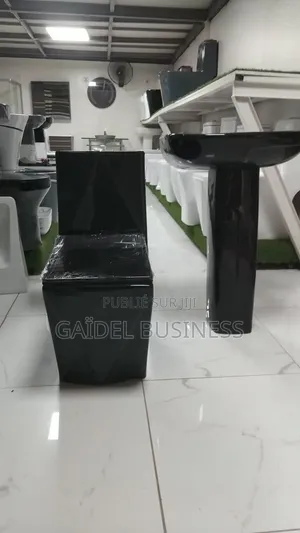 Sanitaires & Équipements De Salle De Bain De Luxe