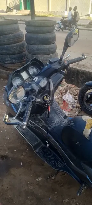 Kymco 2015 Gris