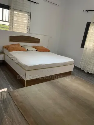 3chbre Villa dans Villa A Vendre, Thiès Sud à Vendre