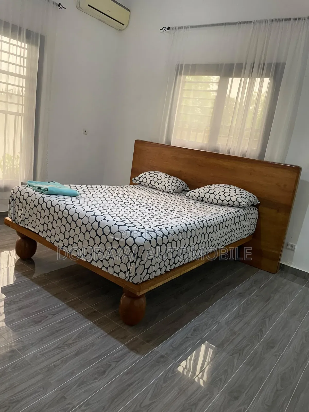 3chbre Villa dans Villa A Vendre, Thiès Sud à Vendre