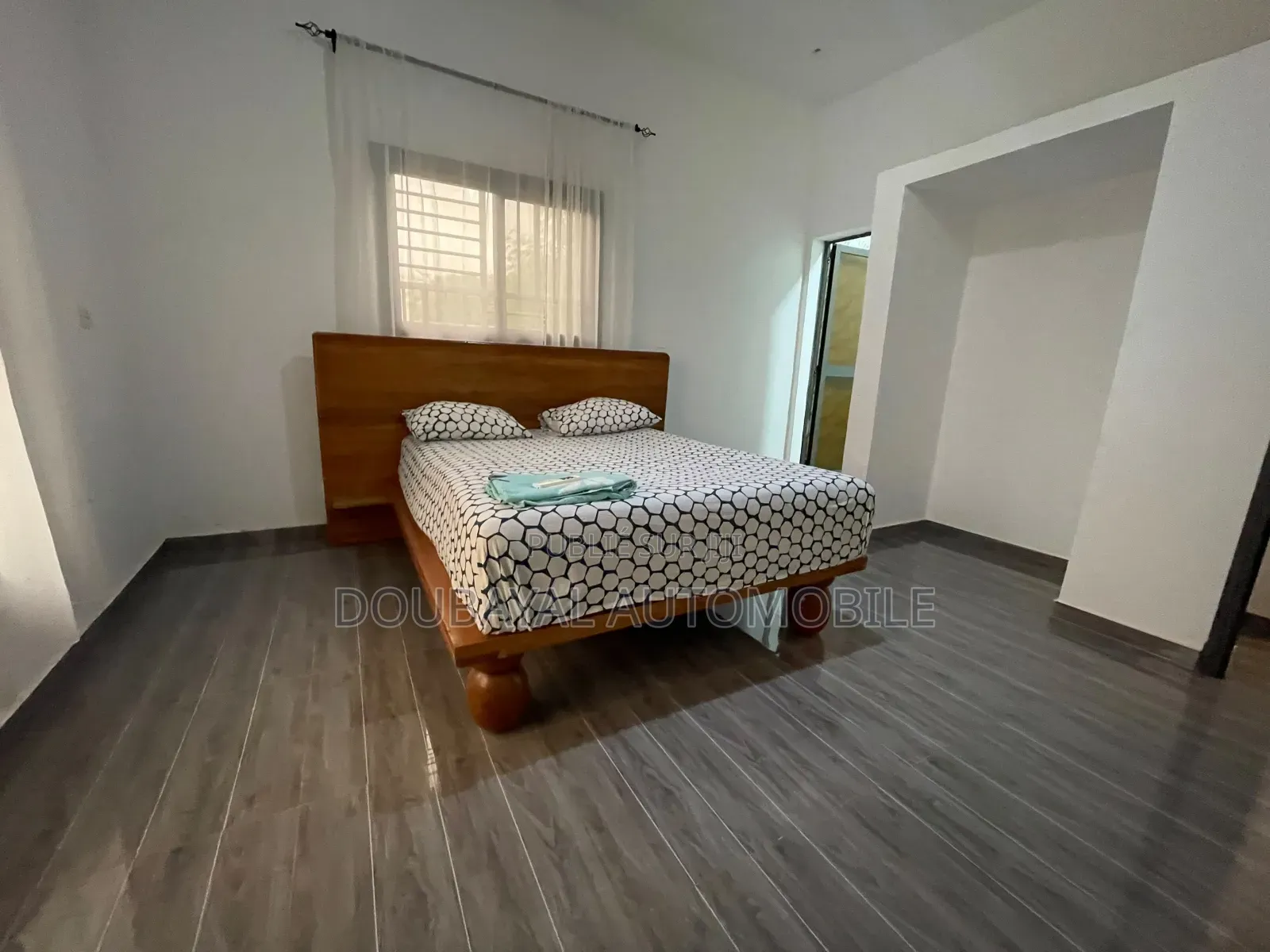 3chbre Villa dans Villa A Vendre, Thiès Sud à Vendre