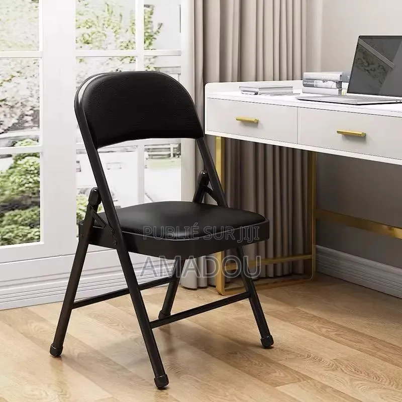 Chaise Noir