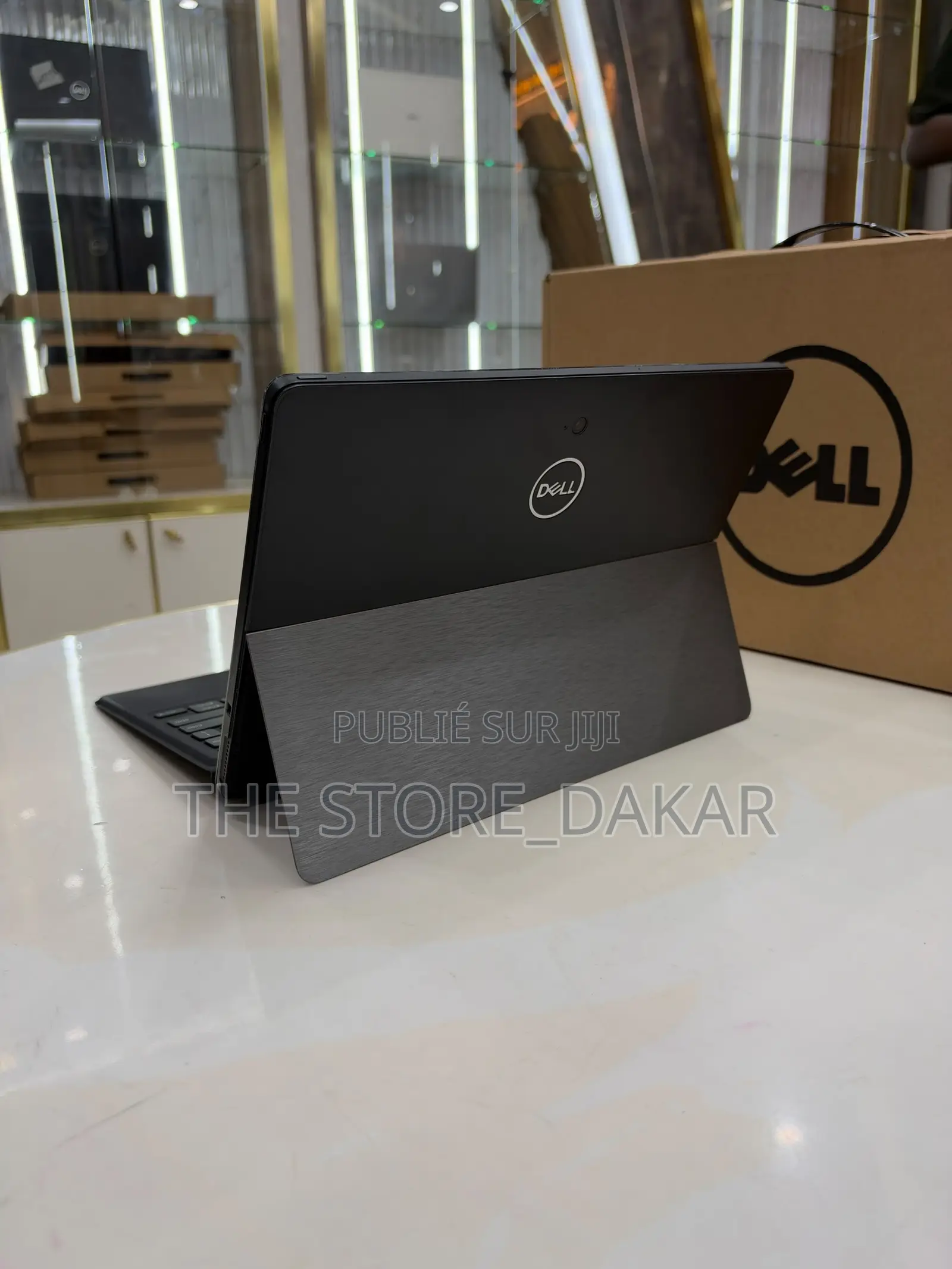 Nouveau Dell Latitude 5290 2-in-1 8GB Intel Core i5 SSD 256GB