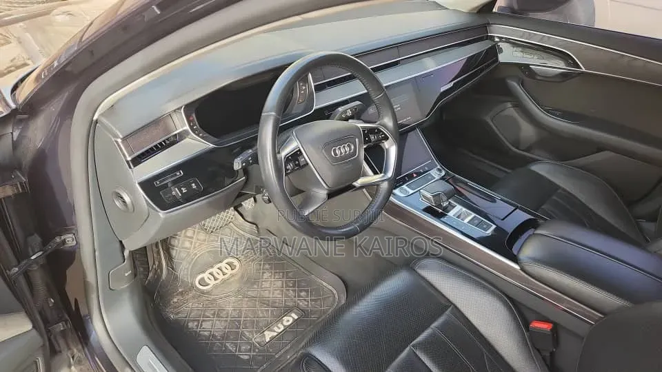 Audi A8 2021 Noir