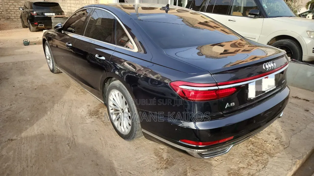 Audi A8 2021 Noir