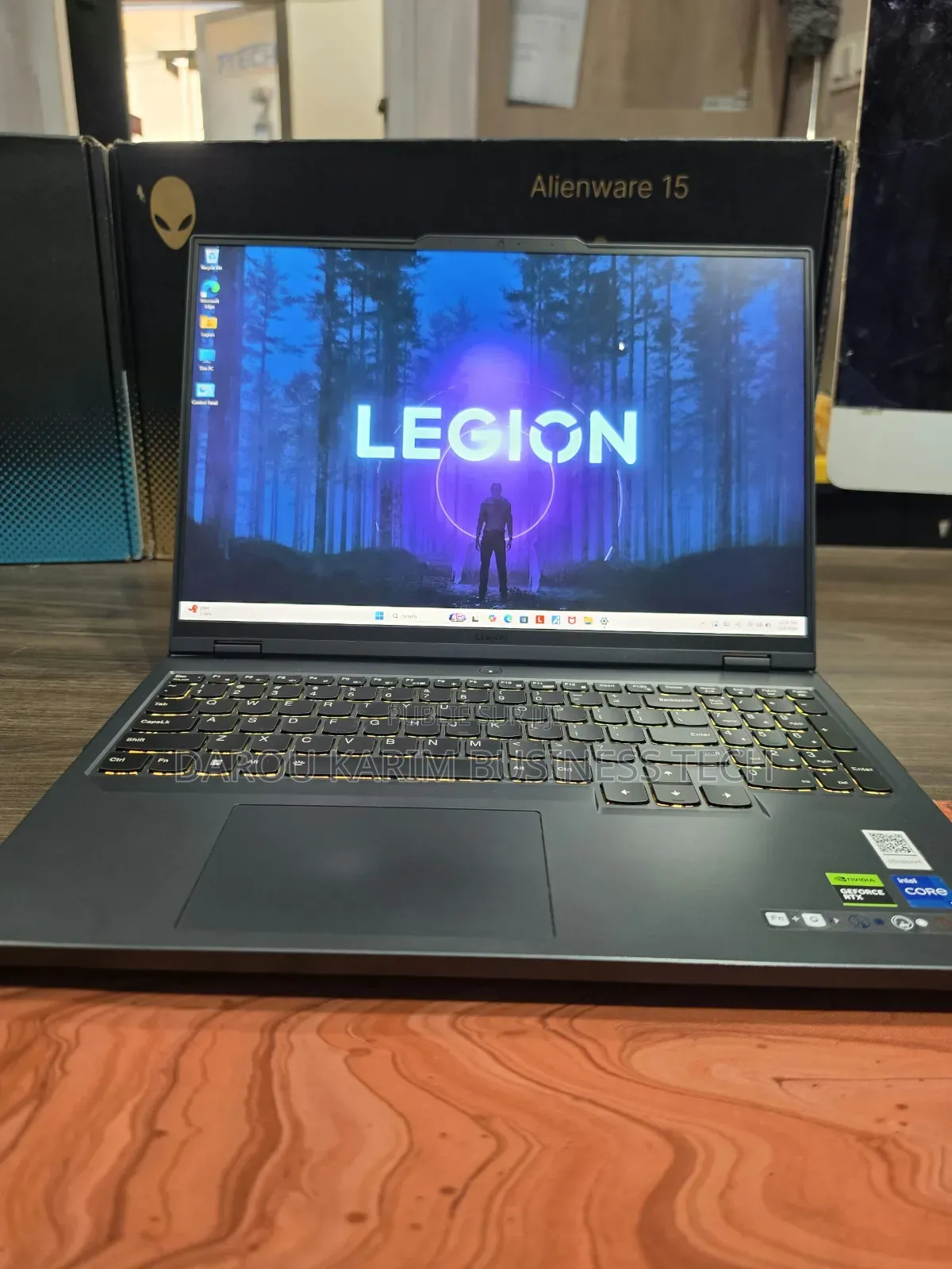 Nouveau Ordinateur portable Lenovo Legion 5 32GB Intel Core i7 SSD 1T