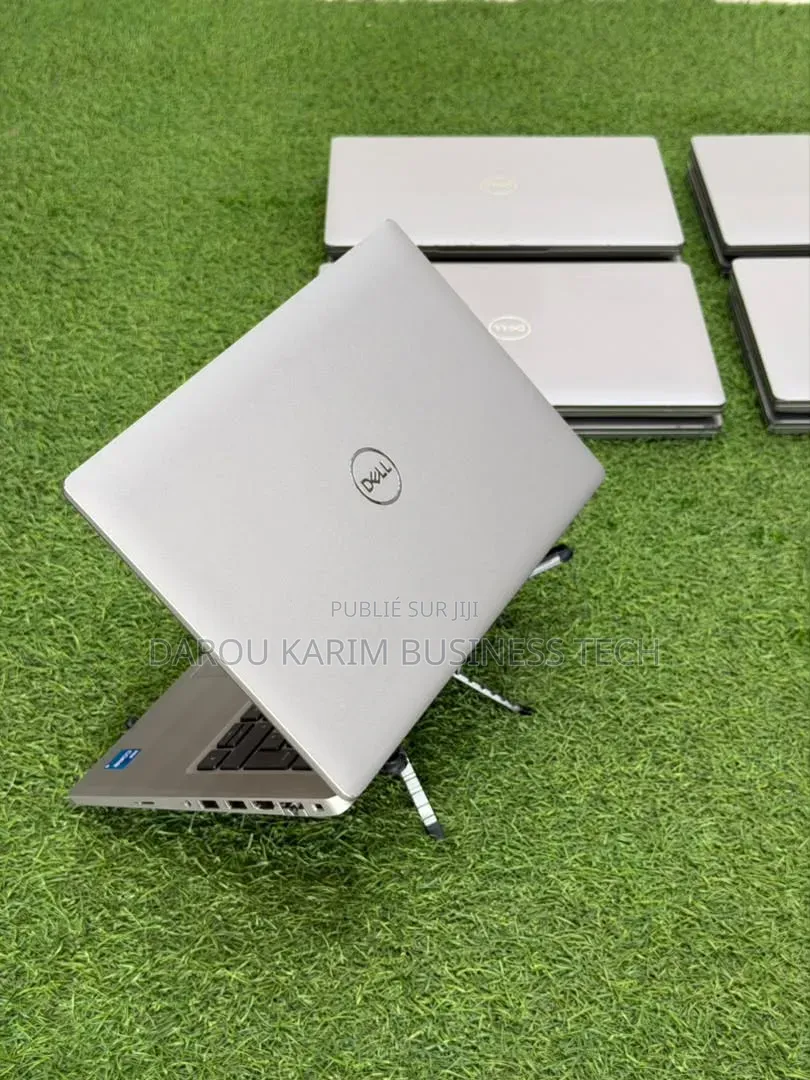 Nouveau Dell Latitude 5420 16GB Intel Core i5 SSD 256GB