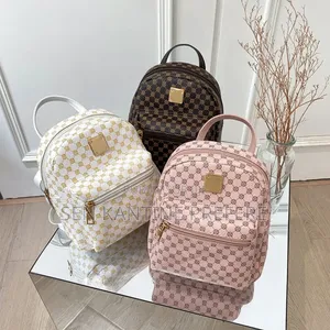 Mini Sac À Dos Femme – Élégance & Style