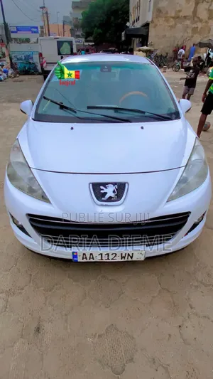 Peugeot 207 2011 Blanc
