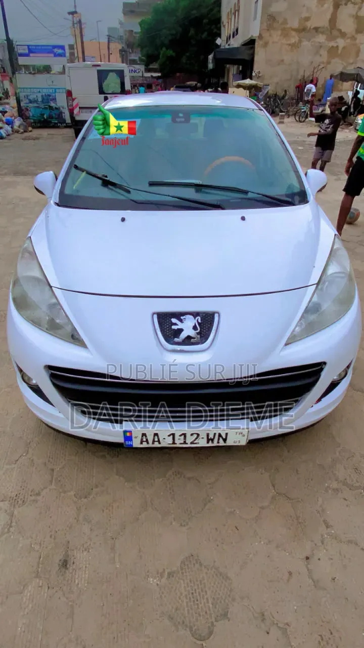 Peugeot 207 2011 Blanc