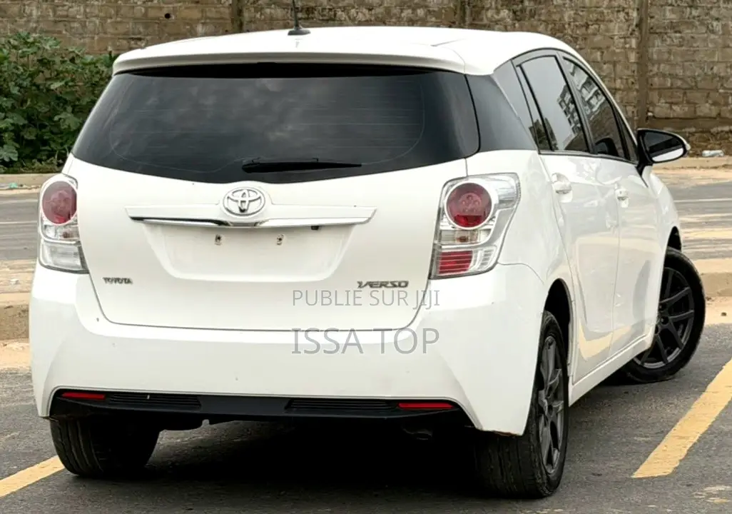 Toyota Verso 2016 Blanc