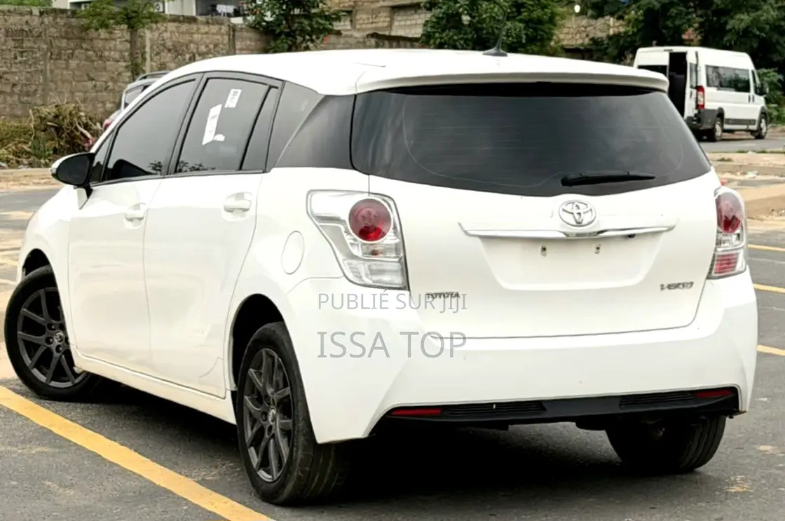 Toyota Verso 2016 Blanc