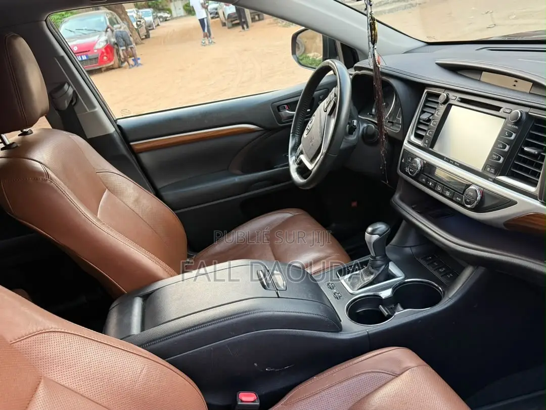 Toyota Highlander 2019 Noir