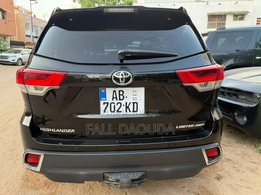 Toyota Highlander 2019 Noir