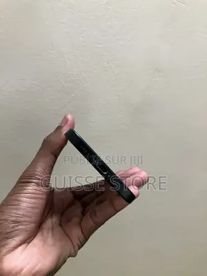 Apple iPhone 15 128 GB Noir