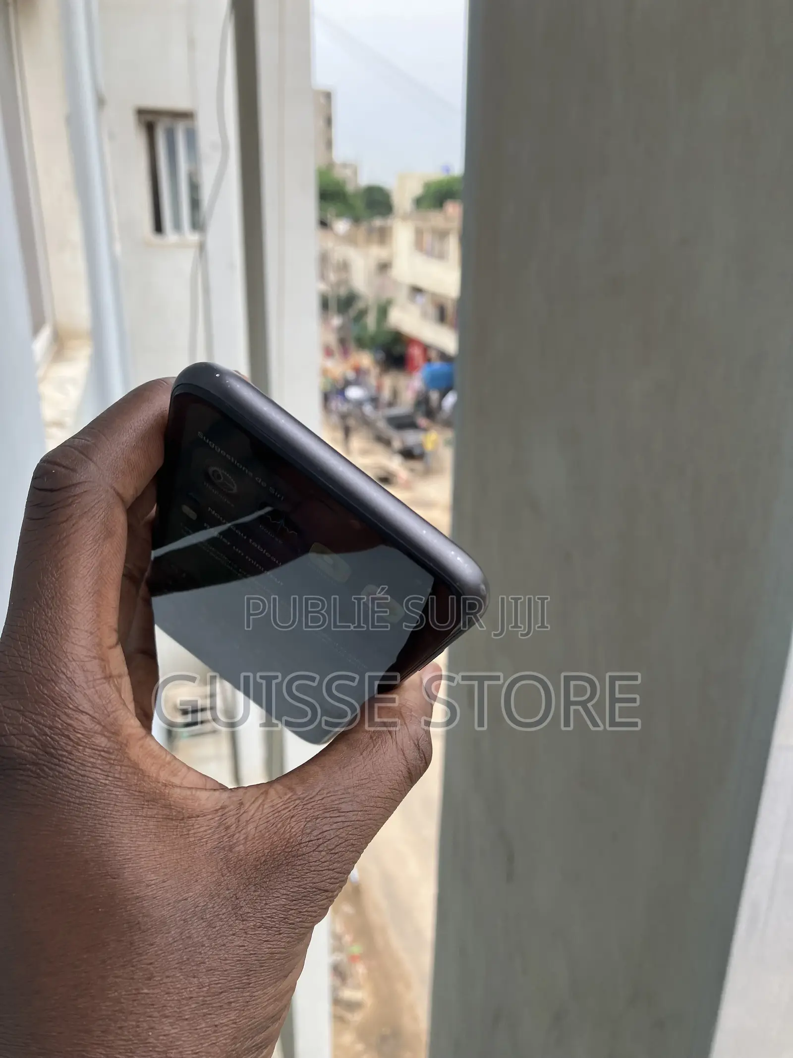 Apple iPhone 11 64 GB Noir