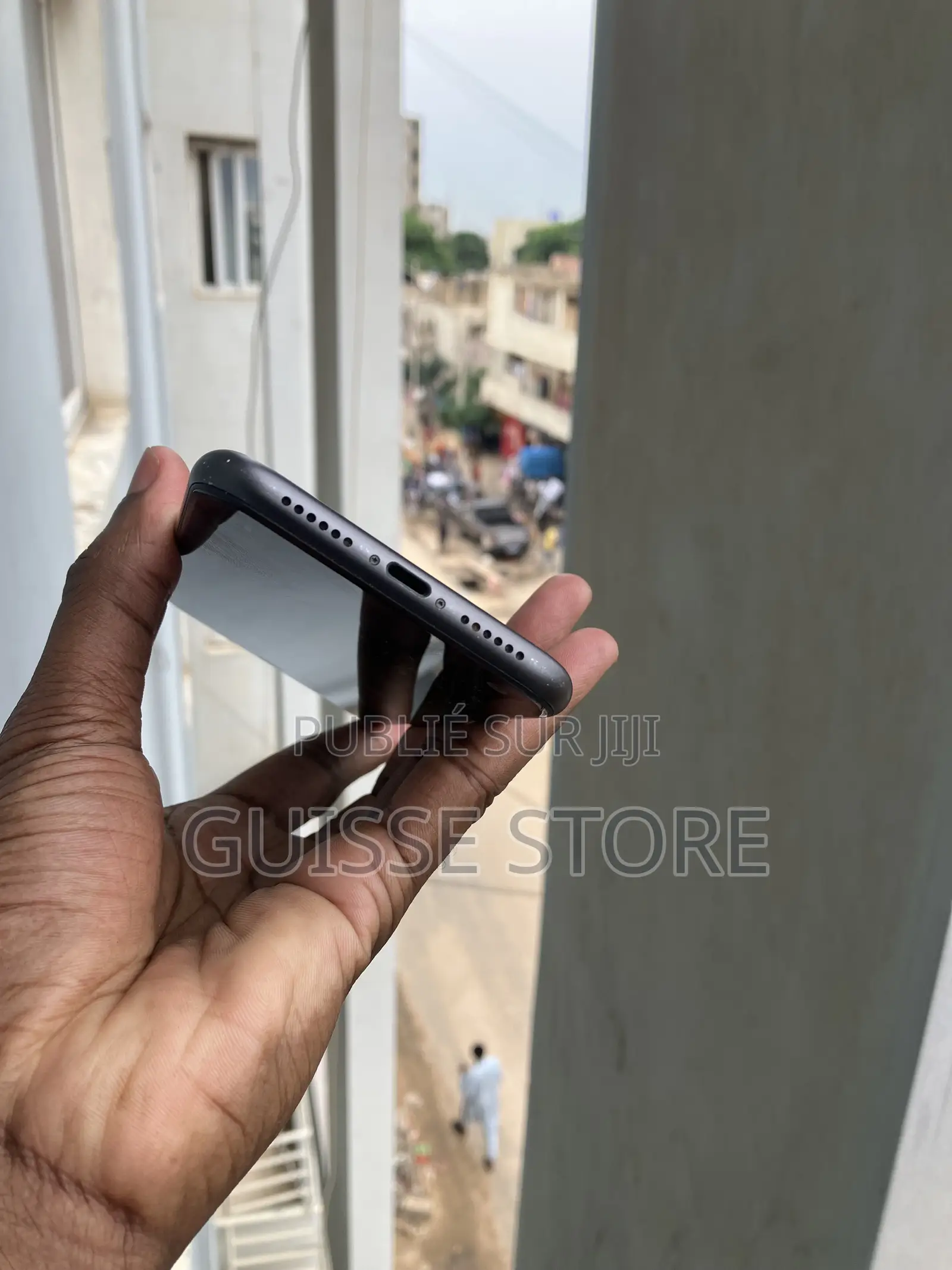 Apple iPhone 11 64 GB Noir