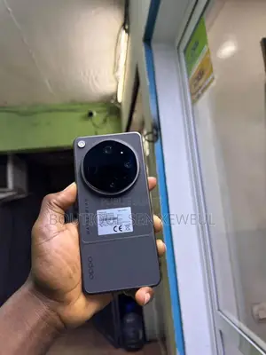 Nouveau Oppo Find X9 Ultra 1 TB Noir
