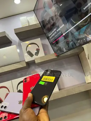 Nouveau Apple iPhone 11 256 GB Noir