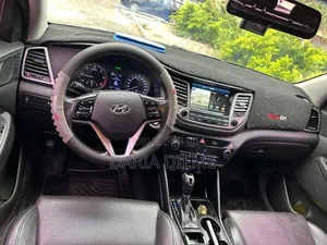 Hyundai Tucson 2017 Gris