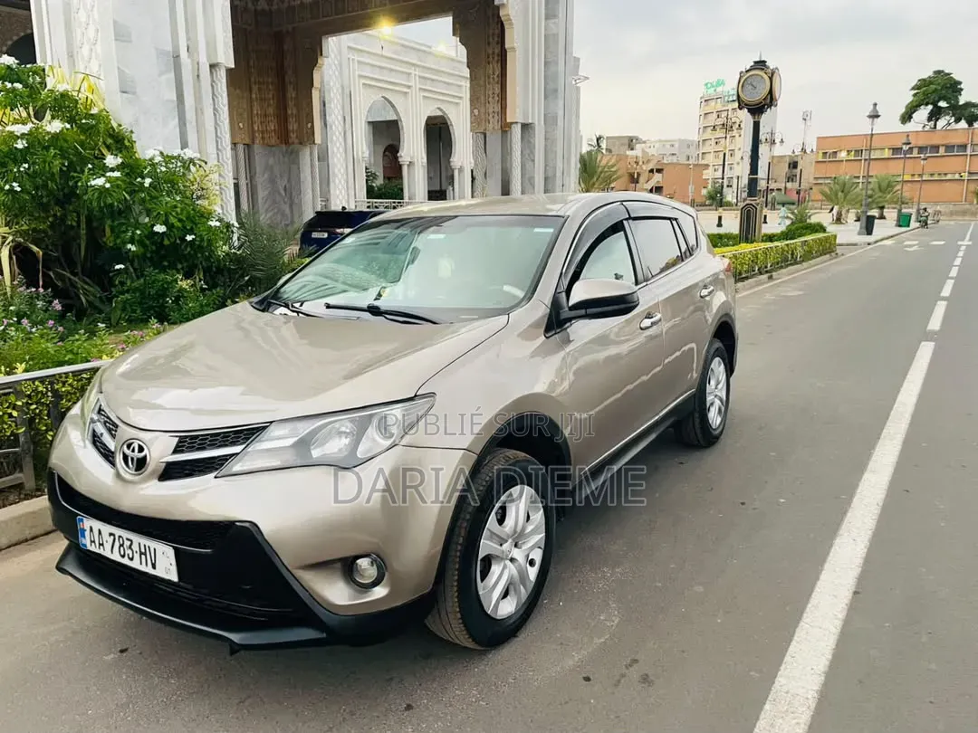 Toyota RAV4 2013 Doré