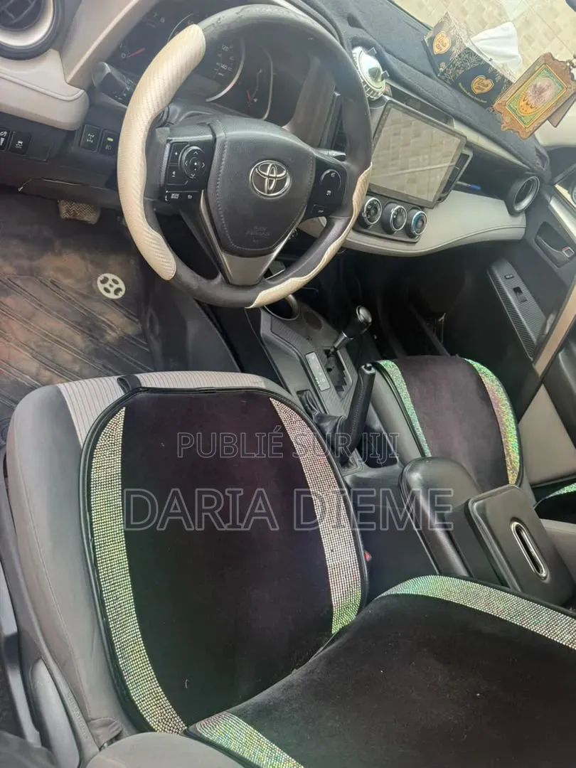 Toyota RAV4 2013 Doré