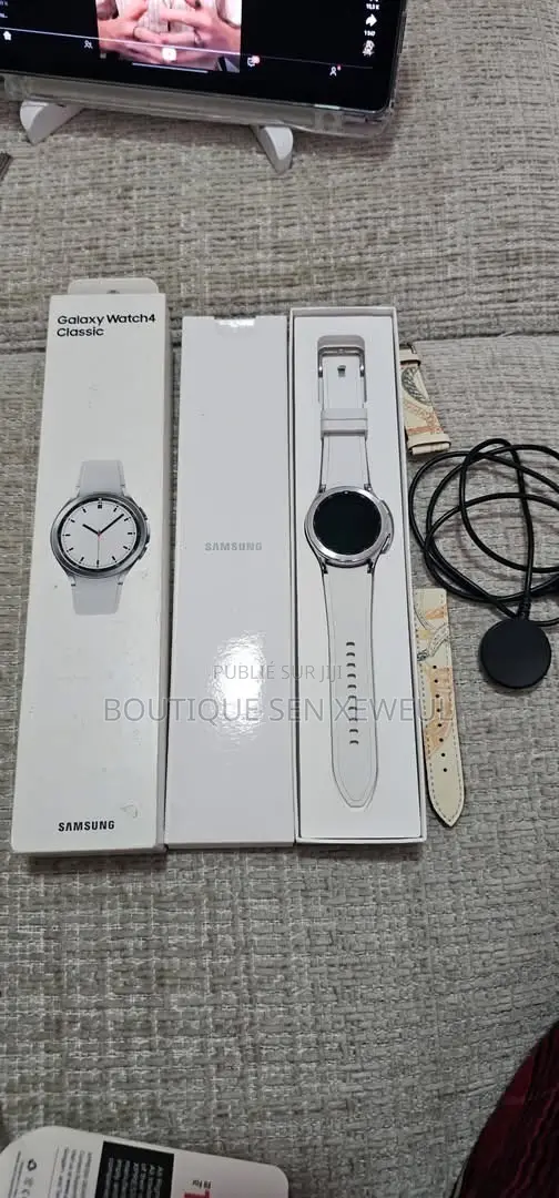 Samsung Watch 4