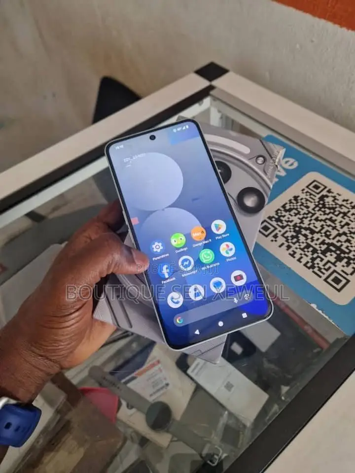 Nouveau Nothing Phone 3a 256 GB Blanc