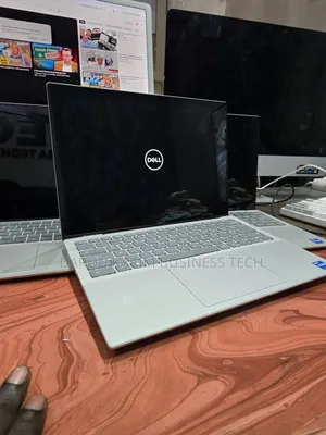 Nouveau Dell Inspiron 14 7420 2-in-1 16GB Intel Core i5 SSD 256GB